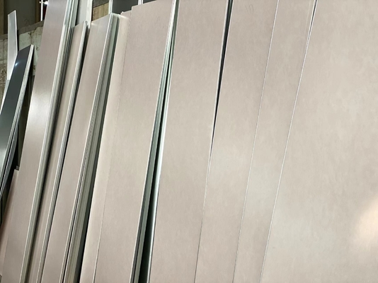 Beli Rockwool Wall Insulated Sandwich Panel PVC Lamination 600mm pembuatan online
